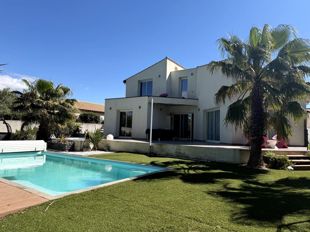 La Grande Motte Secteur Grand Travers : Villa T6 non mitoyenne avec jardin et piscine