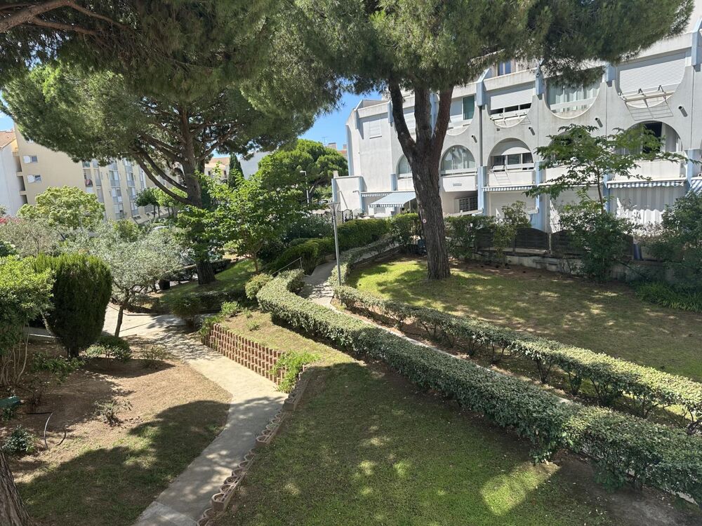 LE GRAU DU ROI : Grand studio cabine avec loggia rive gauche