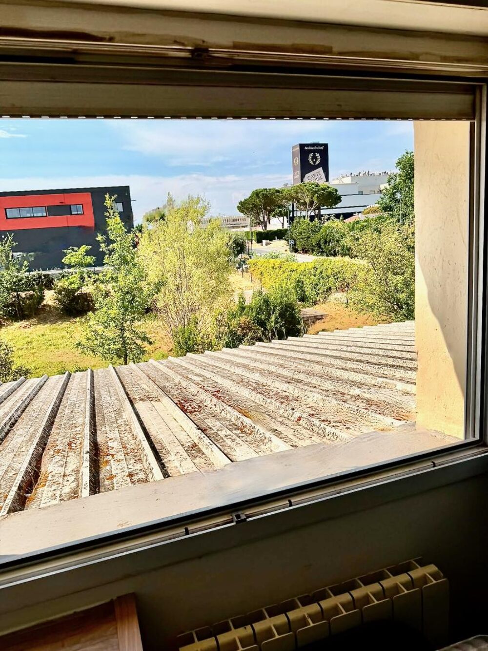 Grand Studio de 28 m2 avec mezzanine et parking privatif - Lavérune