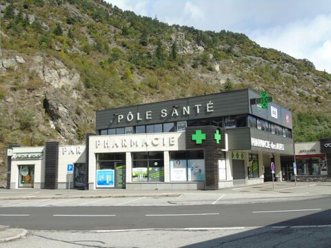 Murs commerciaux &agrave; Fourneaux 1000000 73500 Fourneaux