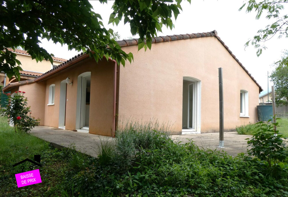 Vente Maison A vendre FIGEAC 46100 villa de plain-pied 4 pièces 3 chambres avec garage et jardin. Figeac