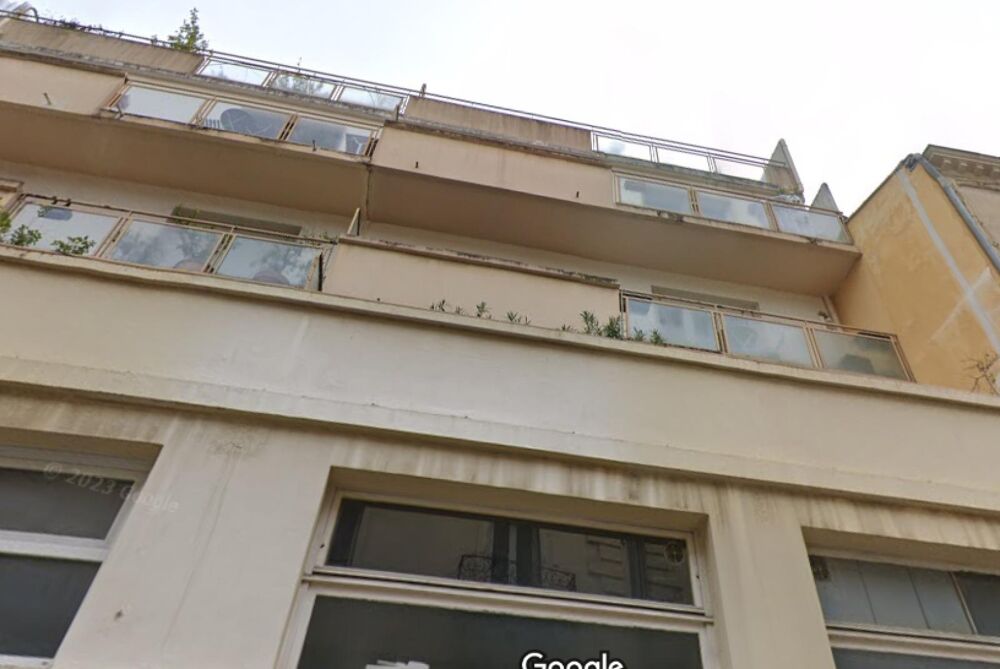 Vente Appartement investissez pour l'avenir dans cet appartement T2 traversant avec belle terrasse  en vente en nue propriété actuellement ( encor Montpellier