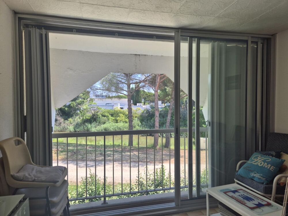 Vente La Grande-Motte  Appartement avec vue sur le canal et place de parking