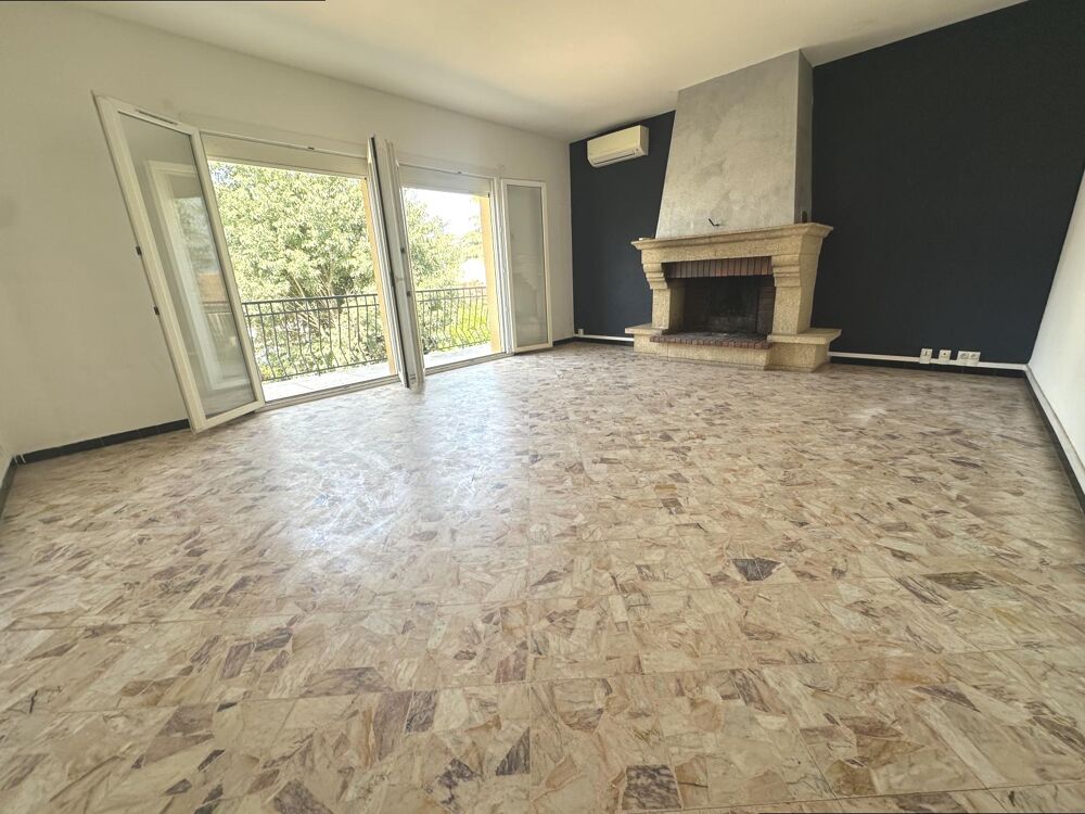 Vente Maison Valergues : Exclusivité : Appartement T5 de  113 m2  habitables avec terrasse et 2 places de stationnement privatives. Valergues