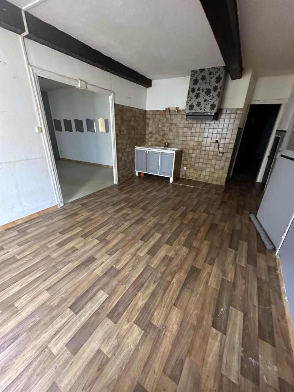 Maison de village de 122 m2 avec garage double et cave - Conques-sur-Orbiel centre