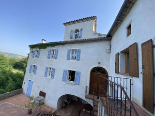  Maison à vendre 15 + pièces 450 m²