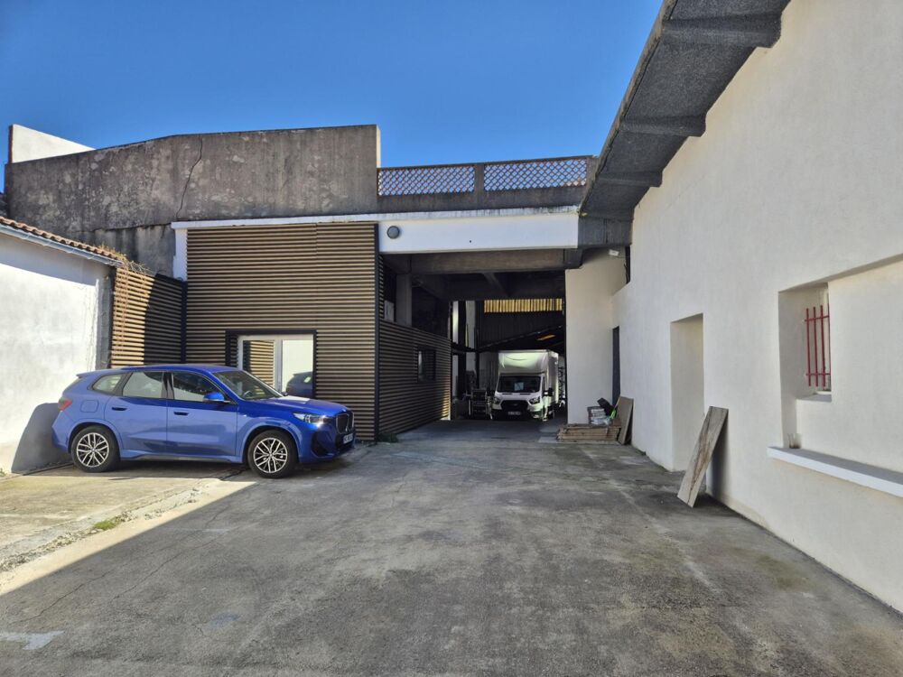   À vendre – Local commercial avec fort potentiel d'aménagement – Proche centre-ville 