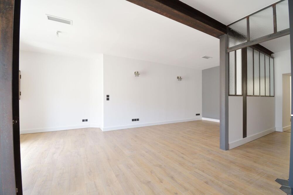 Vente Maison Maison de village d'exception avec terrasse panoramique et grand garage Montbazin
