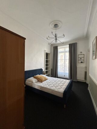  Appartement à louer 2 pièces 43 m²