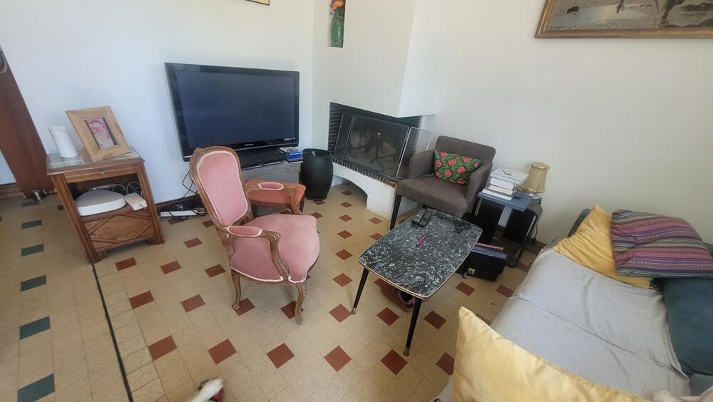 MONTPELLIER  Maison T4 individuelle de plain-pied 4 faces / 292 m2 de terrain  Quartier Centrayrargues au calme .