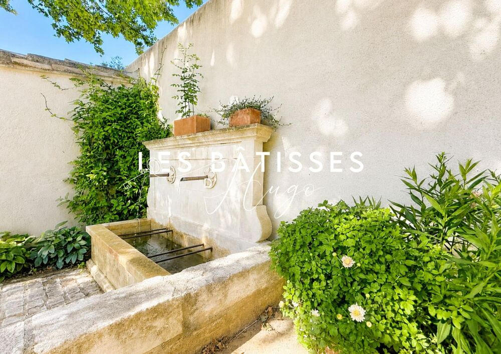 Maison 5 pièces 152 m² · à Maussane-les-Alpilles · 152 m² · 1 300 000 €