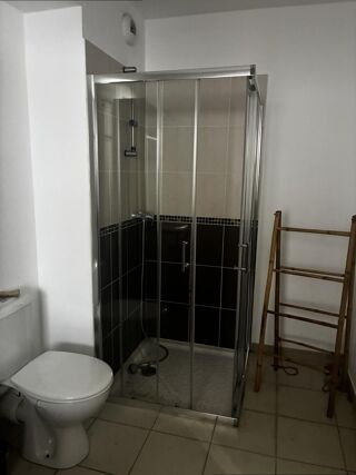  Appartement à louer 1 pièce 25 m²