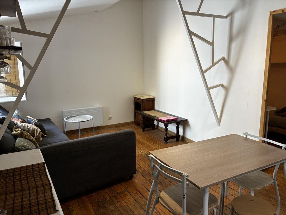 Appartement P3 bis meublé- Nimes Centre ville