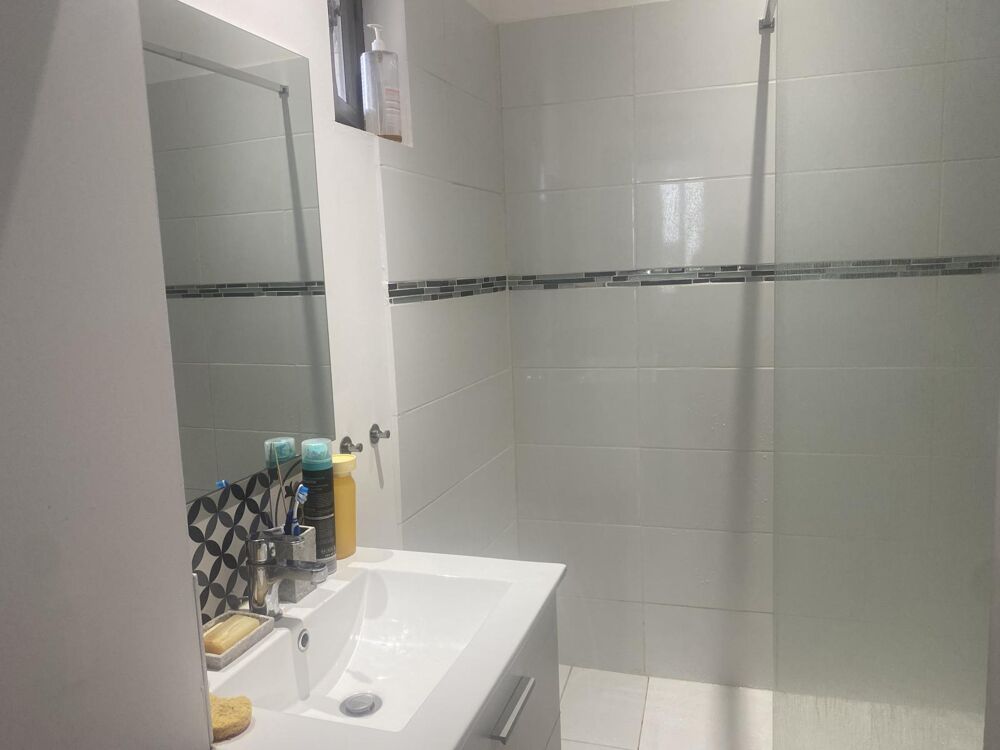 Location Appartement APPARTEMENT P2  MEUBLE -NIMES Nimes