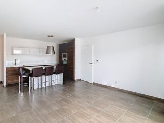  Appartement � vendre 3 pi�ces 70 m�