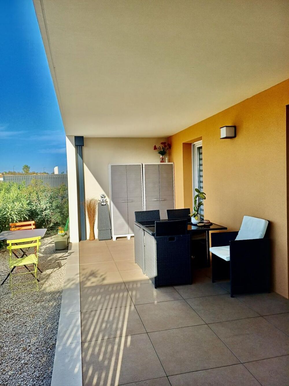 Vente Appartement Bel appartement T2 de 43 m2 avec terrasse et parking privatif - résidence récente 2024. Sauvian