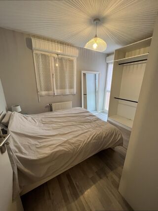  Appartement à louer 2 pièces 47 m²