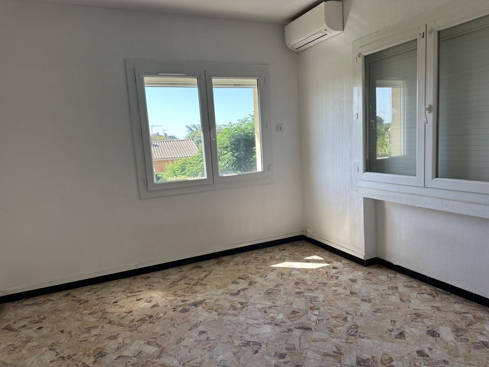 Vente Appartement Valergues : Exclusivité : Appartement T5 de  113 m2  habitables avec terrasse et stationnements Valergues