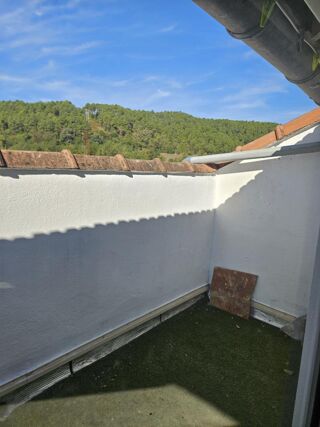  Immeuble � vendre 303 m�