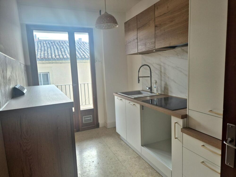 Location Appartement Nimes, centre, location F2 Nimes