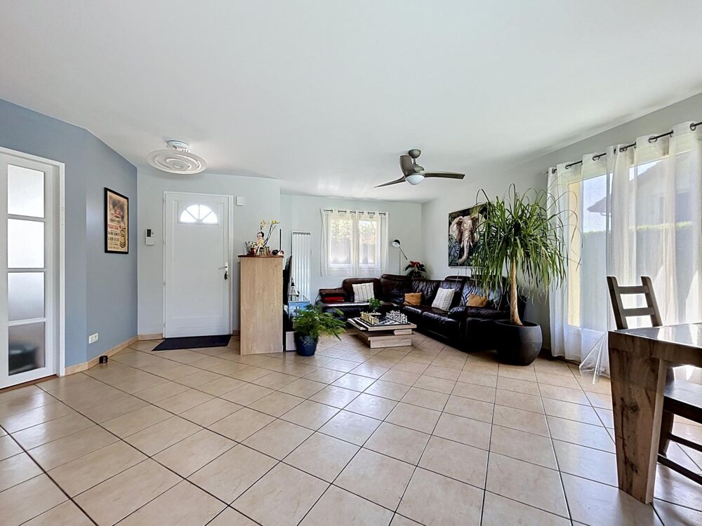 Vente Maison Maison familliale – 5 chambres – 137 m² - Terrain 1022 m² avec piscine ! Apprieu
