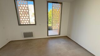  Maison 4 pi�ces 95 m� Nimes