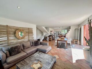  Maison � vendre 4 pi�ces 135 m�