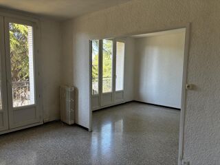  Appartement à louer 3 pièces 67 m²