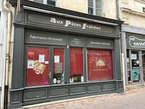 LOCAL COMMERCIAL CENTRE-VILLE NIMES 1500 30000 Nimes