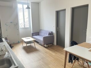  Appartement à louer 2 pièces 36 m²