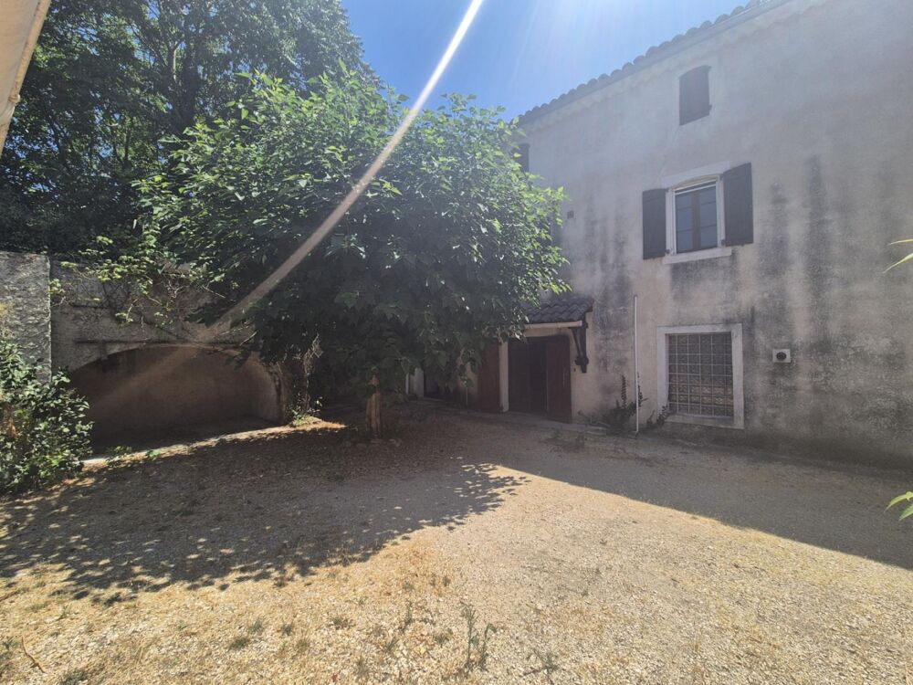 Proche Ales maison sur la commune de Salindres