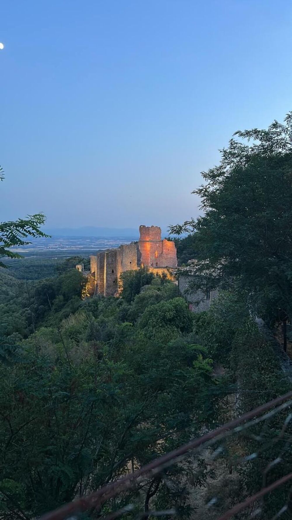 Vente Maison Maison type T4 de 102 m2 sur 495 m2 de terrain avec vue splendide dégagée sur Pyrénées et château au calme. Saissac