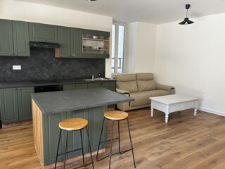  Appartement à louer 2 pièces 47 m²