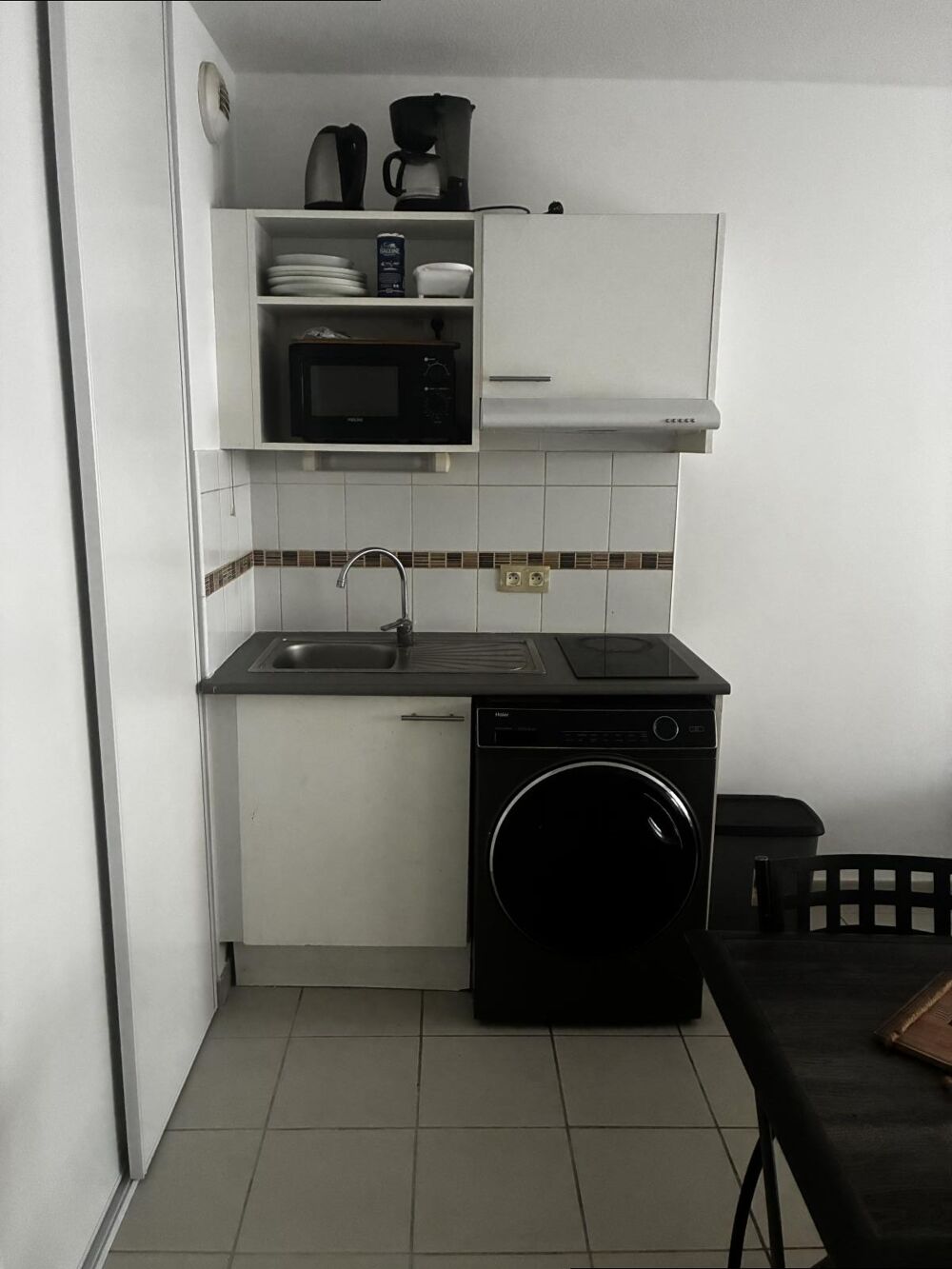 Studio avec extérieur + place de parking