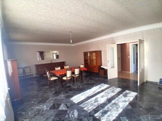 Vente Maison Vente villa R+1, 136 m², sous-sol et terrain arboré de 2300 m² Creches-sur-saone