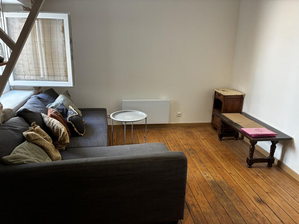 Appartement P3 bis meublé- Nimes Centre ville