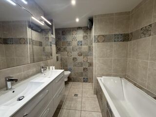  Maison � vendre 5 pi�ces 140 m�