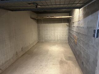  Parking / Garage � vendre 12 m�