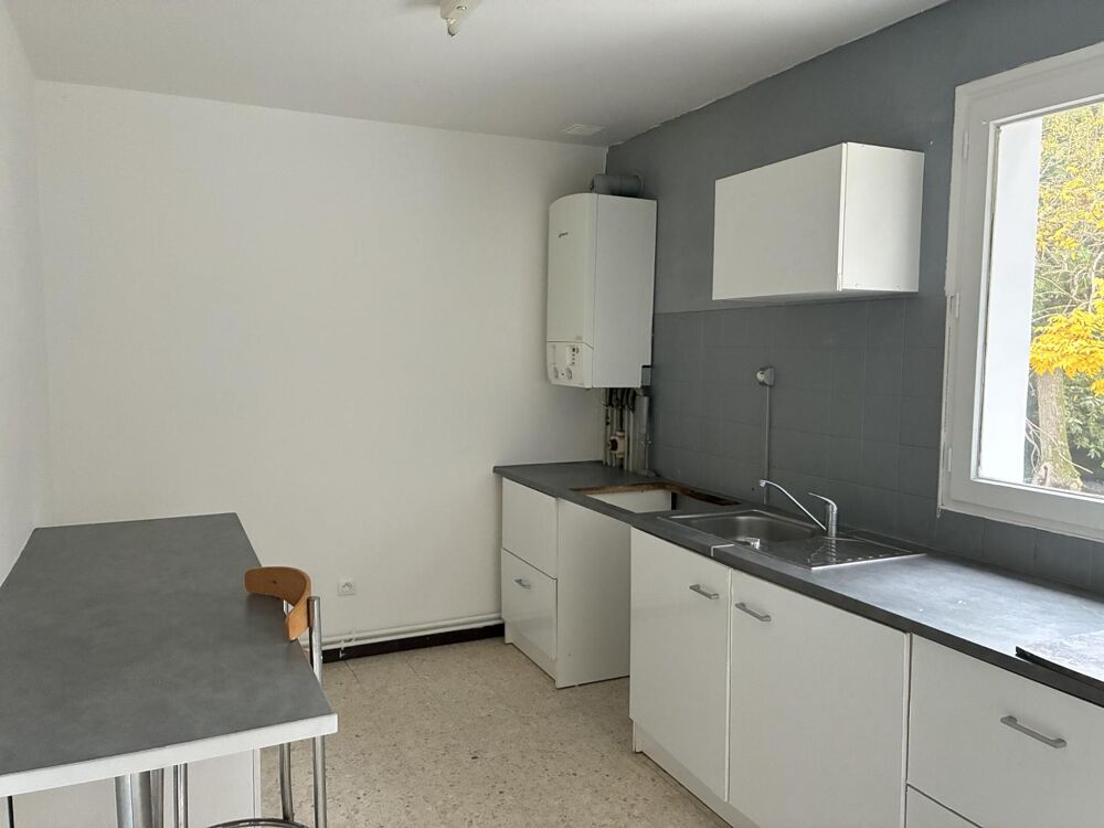 APPARTEMENT P2 avec 2 places de parking