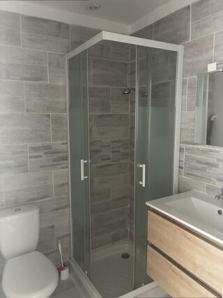  Appartement à louer 2 pièces 30 m²