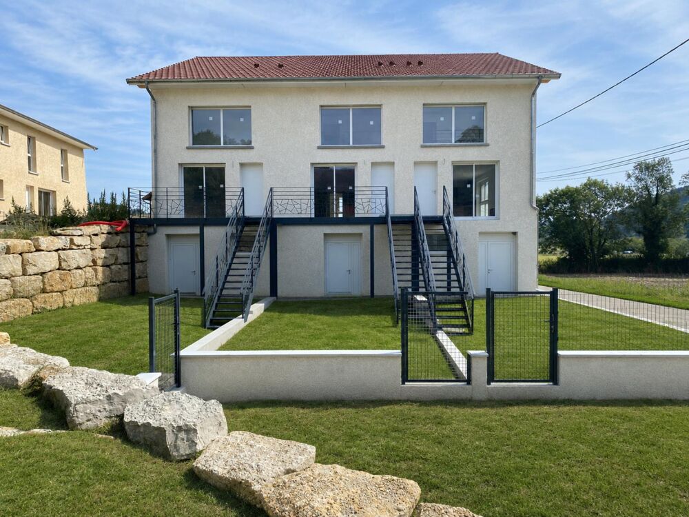 Vente Maison BURCIN – Maison 120 m² avec jardin privatif, garage et DPE A – Réhabilitation d'une ancienne grange Burcin