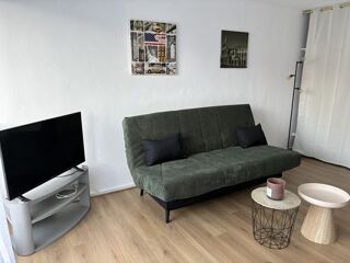  Appartement à louer 1 pièce 24 m² Nimes