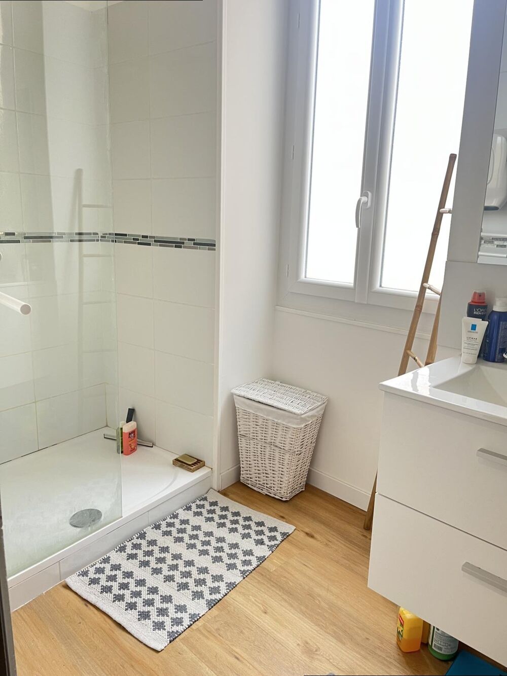 Location Appartement APPARTEMENT P2 MEUBLE + GARAGE Nimes
