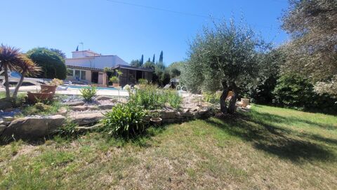   VILLETELLE – Superbe villa T5 de plain-pied avec piscine sur un terrain de 1 060 m² Maison - 5 pièce(s) - 138 m²