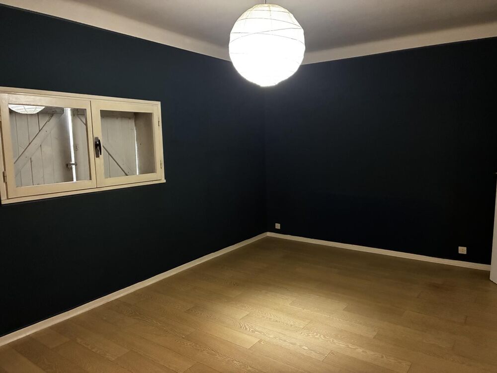 Location Maison VILLA ATYPIQUE DE TYPE P4 AVEC JARDIN - QUARTIER CAMPLANIER NIMES Nimes