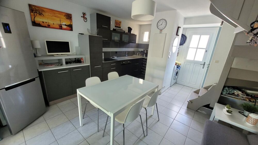 Vente Maison Carnon Plage, Superbe petite maison  T3 de 46m2 (surface utile) + jardinet Carnon