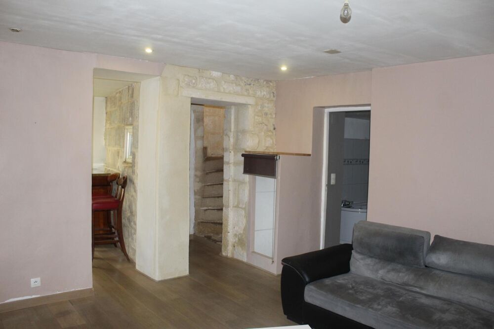 Location Maison BAILLARGUES- Grande maison de village T4 avec terrasse, parking à proximité Baillargues
