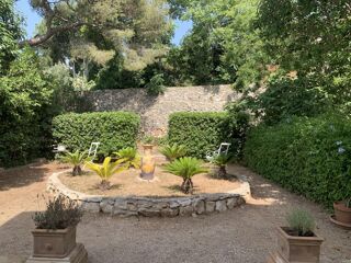  Maison  vendre 6 pices 250 m