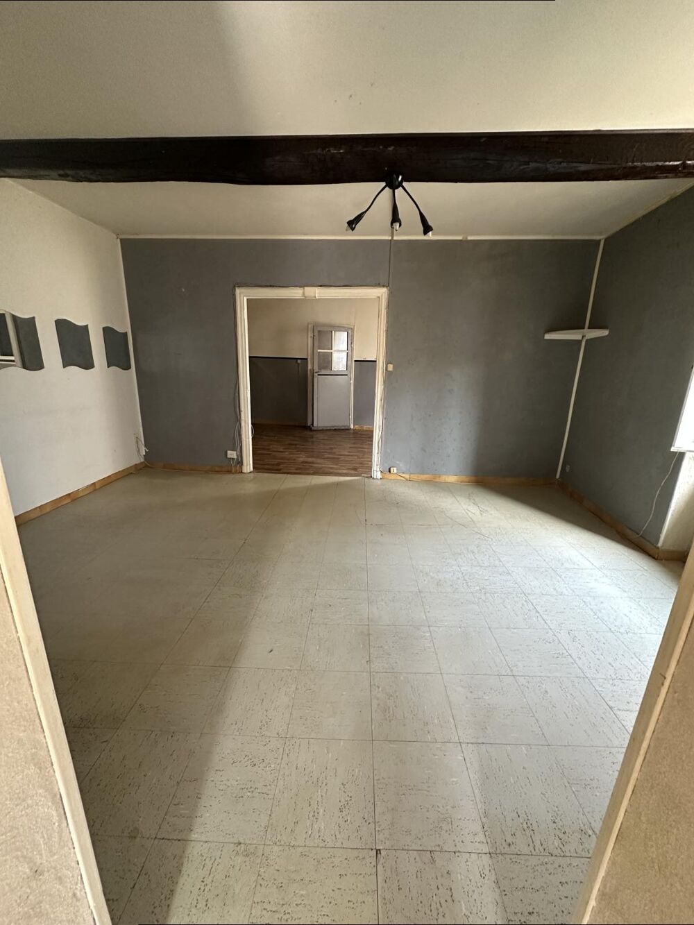Vente Maison Maison de village de 122 m2  avec garage double  et cave - Conques-sur-Orbiel centre Conques-sur-orbiel