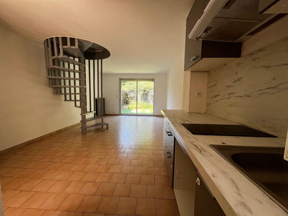 Vente Appartement A vendre Maison T3 avec jardin en copropriété à Juvignac Juvignac